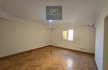 Apartment - 3 Bedrooms - 3 Bathrooms for rent in Zahraa El Maadi - Hay El Maadi - Cairo