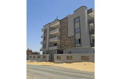 Apartment - 3 Bedrooms - 3 Bathrooms for sale in Bait Alwatan - The 5th Settlement - New Cairo City - Cairo