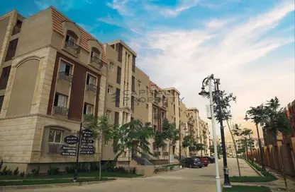 Apartment - 3 Bedrooms - 2 Bathrooms for sale in Rock Vera - 5th Settlement Compounds - The 5th Settlement - New Cairo City - Cairo