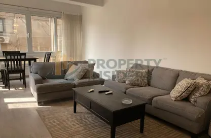 Apartment - 2 Bedrooms - 2 Bathrooms for rent in Shagaret Al Dor St. - Zamalek - Cairo