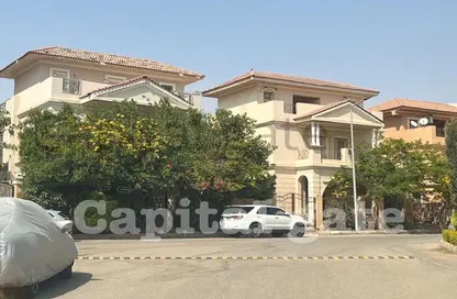 Villa - 5 Bedrooms - 5 Bathrooms for sale in Maxim - The 1st Settlement - New Cairo City - Cairo