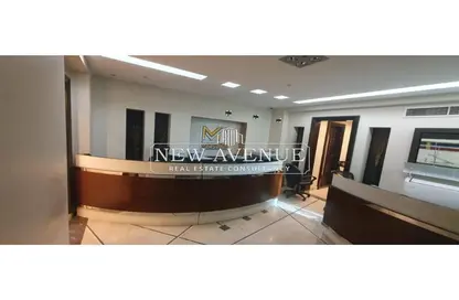 Office Space - Studio - 2 Bathrooms for sale in Cairo Business Plaza - North Teseen St. - The 5th Settlement - New Cairo City - Cairo