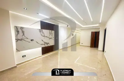 Apartment - 3 Bedrooms - 2 Bathrooms for sale in Saraya - Sidi Beshr - Hay Awal El Montazah - Alexandria