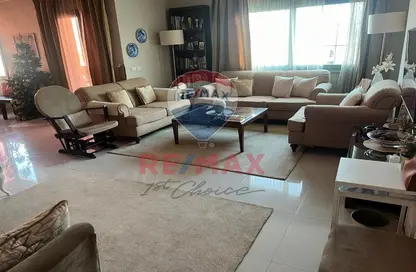 Apartment - 2 Bedrooms - 3 Bathrooms for sale in Almaza St. - Almazah - Heliopolis - Masr El Gedida - Cairo