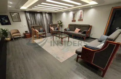 Apartment - 3 Bedrooms - 3 Bathrooms for rent in Shooting Club Street - Dokki - Giza