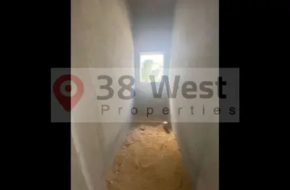 Villa - 5 Bedrooms - 5 Bathrooms for sale in New Giza - Cairo Alexandria Desert Road - 6 October City - Giza