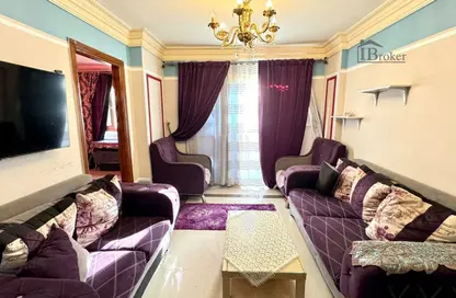 Apartment - 3 Bedrooms - 2 Bathrooms for rent in Al Shaheed Galal El Desouky St. - Ambrozo - Hadara - Hay Wasat - Alexandria