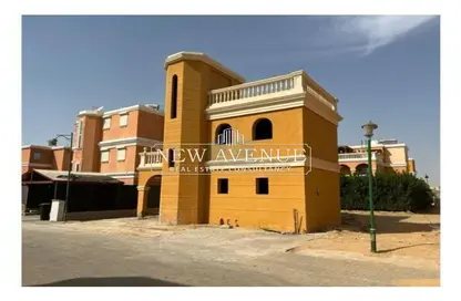 Villa - 3 Bedrooms - 3 Bathrooms for sale in Stella Heliopolis - Cairo - Ismailia Desert Road - Cairo