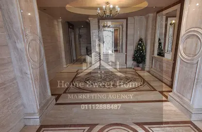 Apartment - 3 Bedrooms - 4 Bathrooms for sale in Abd Al Aziz Fahmy St. - Heliopolis Square - El Nozha - Cairo