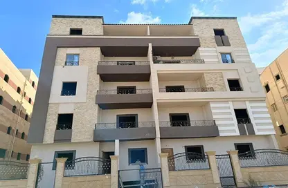 Apartment - 3 Bedrooms - 2 Bathrooms for sale in 2nd Neighborhood - 5th Area - Shorouk City - Cairo