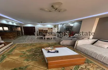 Apartment - 2 Bedrooms - 2 Bathrooms for sale in El Narges Buildings - Al Narges - New Cairo City - Cairo