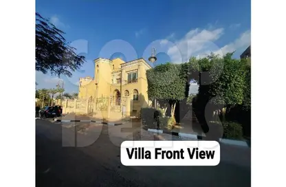 Villa - 4 Bedrooms - 5 Bathrooms for sale in Fountain Park - 5th Settlement Compounds - The 5th Settlement - New Cairo City - Cairo