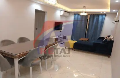 Apartment - 3 Bedrooms - 1 Bathroom for rent in Gardenia City Compound Nasr City - Zahraa Madinat Nasr - Nasr City - Cairo