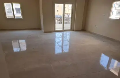 Apartment - 3 Bedrooms - 2 Bathrooms for sale in North Lotus - El Lotus - New Cairo City - Cairo