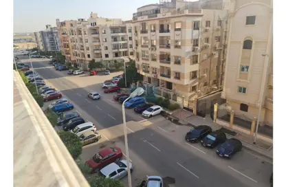 Apartment - 3 Bedrooms - 3 Bathrooms for sale in El Banafseg Apartment Buildings - El Banafseg - New Cairo City - Cairo