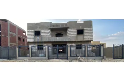 Villa - 4 Bedrooms - 3 Bathrooms for sale in GAPCO Compound - 6 October Compounds - 6 October City - Giza