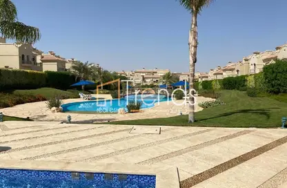 Chalet - 3 Bedrooms - 2 Bathrooms for sale in La Vista Topaz - La Vista - Al Ain Al Sokhna - Suez