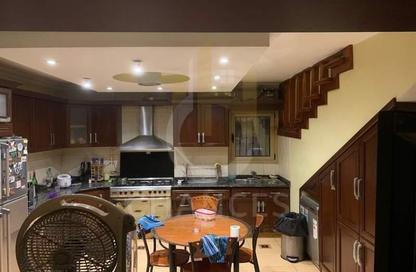 Apartment - 4 Bedrooms - 3 Bathrooms for sale in 7th Sector - Zahraa El Maadi - Hay El Maadi - Cairo