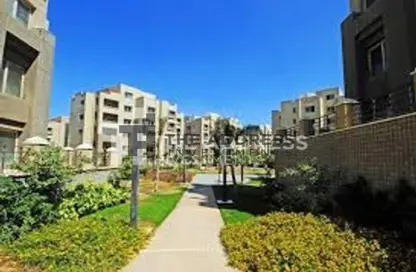 Apartment - 4 Bedrooms - 3 Bathrooms for sale in Village Gardens Katameya - 5th Settlement Compounds - The 5th Settlement - New Cairo City - Cairo