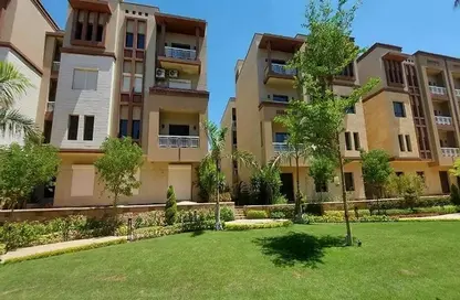 Apartment - 3 Bedrooms - 3 Bathrooms for sale in Green 5 - 6 October Compounds - 6 October City - Giza