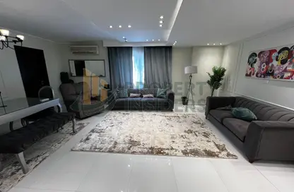 Apartment - 3 Bedrooms - 3 Bathrooms for rent in Shooting Club Street - Dokki - Giza