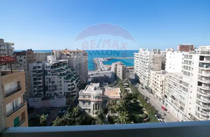 Duplex - 3 Bedrooms - 3 Bathrooms for sale in Abdel Salam Aref St. - Laurent - Hay Sharq - Alexandria