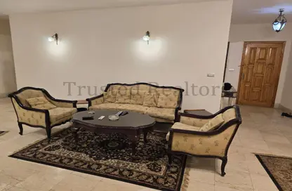 Apartment - 3 Bedrooms - 2 Bathrooms for sale in Cornish El Nile St. - Maadi - Hay El Maadi - Cairo