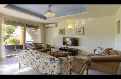 Villa - 3 Bedrooms - 3 Bathrooms for rent in Meadows Park - Sheikh Zayed Compounds - Sheikh Zayed City - Giza