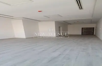 Office Space - Studio - 1 Bathroom for rent in Hayati Residence - North Investors Area - New Cairo City - Cairo