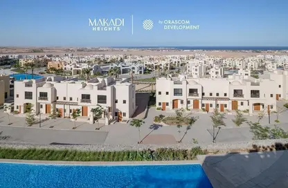 Chalet - 2 Bedrooms - 2 Bathrooms for sale in Makadi Beach - Makadi - Hurghada - Red Sea