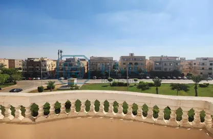 Apartment - 3 Bedrooms - 2 Bathrooms for sale in Salah Salem St. - El Banafseg 9 - El Banafseg - New Cairo City - Cairo