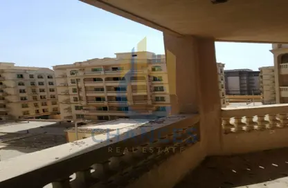 Apartment - 3 Bedrooms - 2 Bathrooms for sale in Lotus Compound - 5th Settlement Compounds - The 5th Settlement - New Cairo City - Cairo