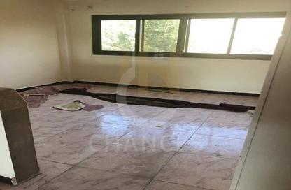 Apartment - 3 Bedrooms - 2 Bathrooms for sale in Al Gazaer Square - New Maadi - Hay El Maadi - Cairo