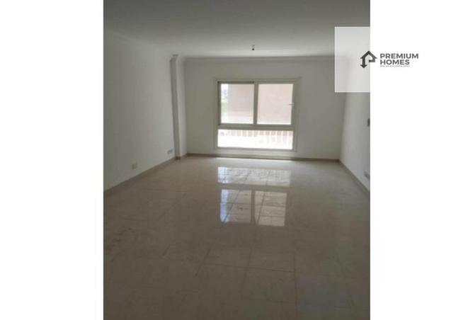 Apartment - 3 Bedrooms - 2 Bathrooms for sale in Madinaty - Cairo