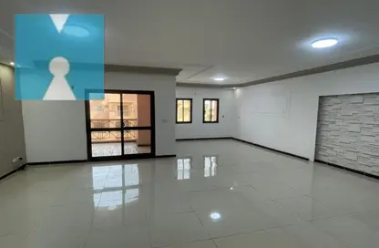 Apartment - 3 Bedrooms - 3 Bathrooms for sale in Hay El Ashgar - Al Wahat Road - 6 October City - Giza