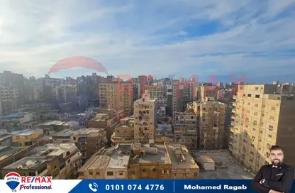 Apartment - 3 Bedrooms - 3 Bathrooms for rent in Mohamed Fawzy Moaz St. - Smouha - Hay Sharq - Alexandria