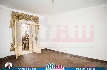 Apartment - 4 Bedrooms - 2 Bathrooms for sale in Kafr Abdo - Roushdy - Hay Sharq - Alexandria