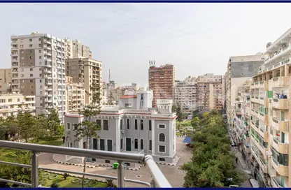 Apartment - 3 Bedrooms - 3 Bathrooms for sale in Abd Al Monsef Ghazi St. - Saba Basha - Hay Sharq - Alexandria