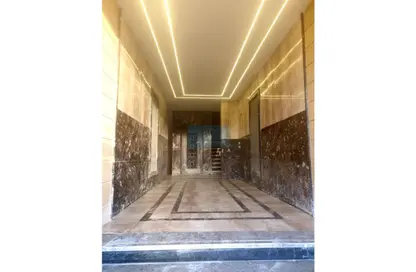 Apartment - 3 Bedrooms - 3 Bathrooms for sale in El Banafseg 4 - El Banafseg - New Cairo City - Cairo