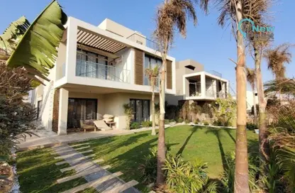 Villa - 4 Bedrooms - 5 Bathrooms for sale in Sodic East - 6th District - New Heliopolis - Cairo