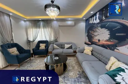 Apartment - 3 Bedrooms - 3 Bathrooms for rent in Hassan Sabri St. - Zamalek - Cairo