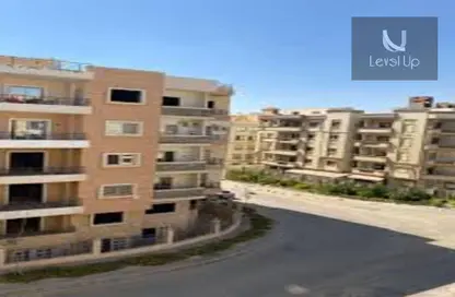 Apartment - 4 Bedrooms - 3 Bathrooms for sale in North Lotus - El Lotus - New Cairo City - Cairo