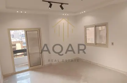 Office Space - Studio - 3 Bathrooms for rent in Zaker Hussein St. - Al Hadiqah Al Dawliyah - 7th District - Nasr City - Cairo