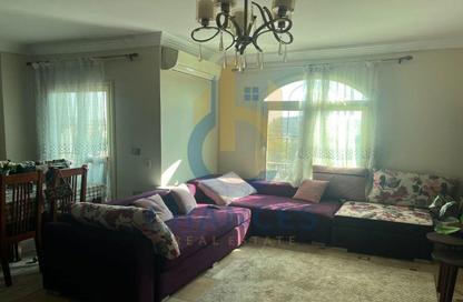 Apartment - 2 Bedrooms - 1 Bathroom for sale in Street 77 - Maadi - Hay El Maadi - Cairo