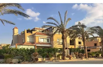 Villa - 5 Bedrooms - 4 Bathrooms for sale in Sarai - Mostakbal City Compounds - Mostakbal City - Future City - Cairo