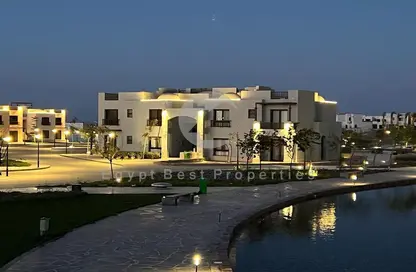 Villa - 4 Bedrooms - 4 Bathrooms for sale in Swan Lake - Al Gouna - Hurghada - Red Sea