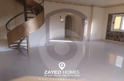 Penthouse - 4 Bedrooms - 2 Bathrooms for rent in Beverly Hills - Sheikh Zayed Compounds - Sheikh Zayed City - Giza