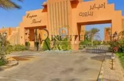 Duplex - 5 Bedrooms - 4 Bathrooms for sale in Empire Resort - Al Ain Al Sokhna - Suez