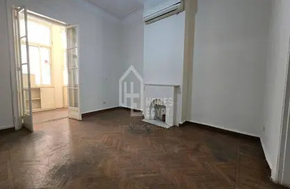 Office Space - Studio - 4 Bathrooms for rent in Ibn Zinky St. - Zamalek - Cairo