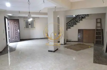 Duplex - 4 Bedrooms - 3 Bathrooms for sale in 9th District - Obour City - Qalyubia